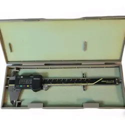 DIGITAL CALIPER 500-196
