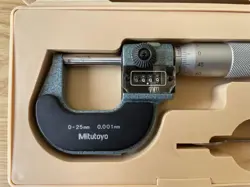 MICROMETER 193-111 M820-25