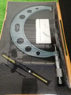 OM-175 MICROMETER