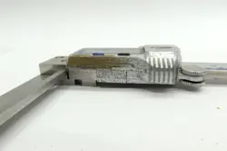 KNIFE