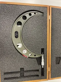 CASE 10”