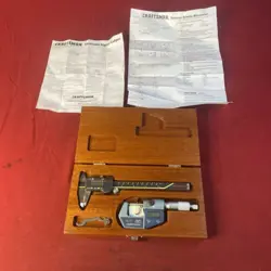 CRAFTSMAN MITUTOYO 293-761-CR3 DIGITAL MICROMETER & 500-196CR CALIPER W/WOOD BOX