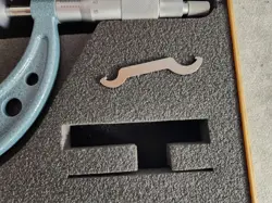 MICROMETER NON-ROTATING SPINDLE
