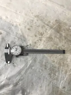 MITUTOYO DIAL CALIPER 505-637-50