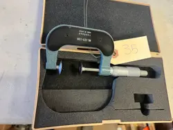 MITUTOYO MICROMETER NO. 123-126