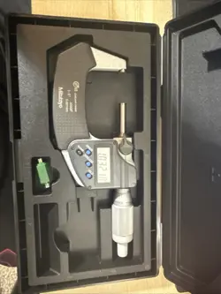 DIGITAL MICROMETER 1-2