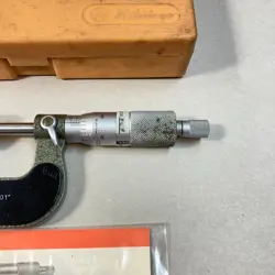 W/ WRENCH CASE