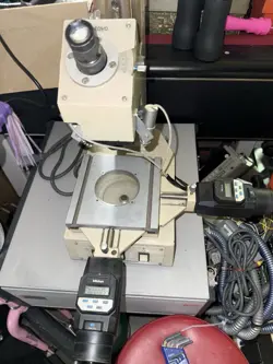 MITUTOYO TOOLMAKERS MICROSCOPE  DIGITAL MIC'S