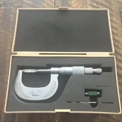 MITUTOYO 0-1” X .0001” BLADE MICROMETER NO. 122-125