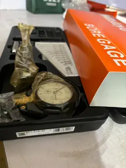 MITUTOYO 511-713 DIAL BORE GAUGE 50-150MM 0.01MM BRAND NEW  511-713-20/