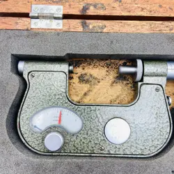INDICATOR MICROMETER