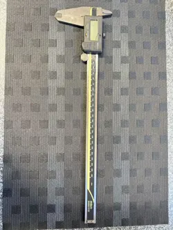 MITUTOYO DIGITAL CALIPER CD-30C 300MM