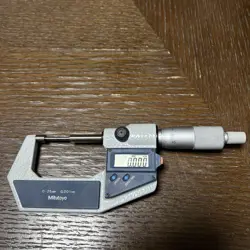 MITUTOYO DIGITAL MICROMETER 0-25MM HIGH PRECISION MEASUREMENT TOOL