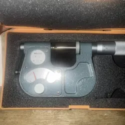 MITUTOYO INDICATING MICROMETER CODE NO. 510-105