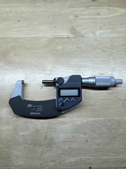 MITUTOYO IP65 COOLANT PROOF ELECTRONIC DIGITAL OUTSIDE MICROMETER 1-2”