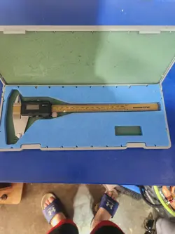 MITUTOYO 500-322 ABSOLUTE DIGIMATIC VERNIER CALIPER