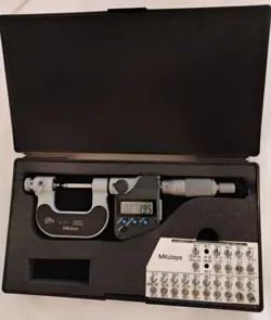 NEW MITUTOYO 326-351-30