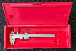 CALIPER WITH CASE