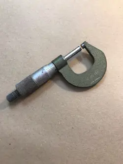 MITUTOYO MICROMETER 103-260  0-1”