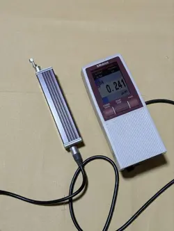 MITUTOYO  SJ-210 PORTABLE SURFACE ROUGHNESS