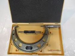 MITUTOYO 103-220A, 5