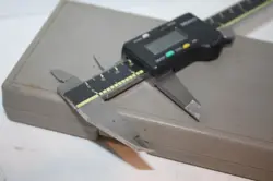 DIGITAL CALIPER