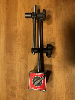 MITUTOYO 7010SN MAGNETIC STAND FOR DIAL INDICATORS