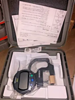 547-300S DIGIMATIC