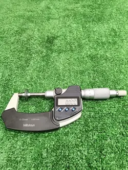 DIGITAL LOCKABLE USED