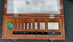 MITUTOYO GAUGE BLOCK SET # BE1-9-2 GRADE 2 CODE# 516-930