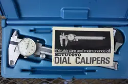 DIAL CALIPER IS100