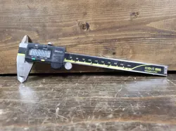 MITUTOYO 6IN MICROMETER (500-196-30) CD-6