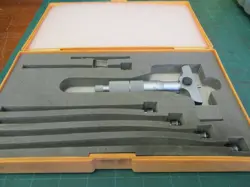 MACHINIST TOOLS * DEPTH MICROMETER * MITUTOYO * .001 * 0-6 * 129-128