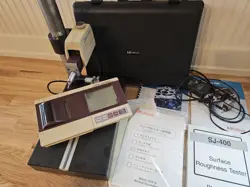 MITUTOYO SJ-400 SURFACE ROUGHNESS TESTER PORTABLE + BASE STAND PAPERS 170-039