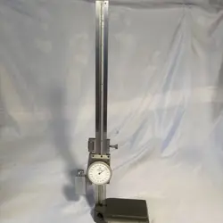MITUTOYO 10 HEIGHT GAGE 509-304