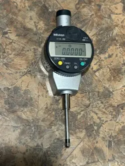 MITUTOYO ID-C125TB 543-453B DIGIMATIC INDICATOR 1-.0001” CALIBRATED