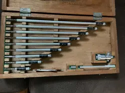 USED MITUTOYO NO 141-133 INSIDE MICROMETER WITH RANGE FROM 2 TO 12 IN BOX