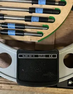 INTERCHANGEABLE DIGITAL MICROMETER