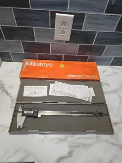 MITUTOYO 500-193 DIGIMATIC CALIPER CD-12CP