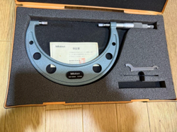 MITUTOYO STRAIGHT BLADE MICROMETER BLM-125 122-105 WITH CASE [VG] LTD FROM JAPAN