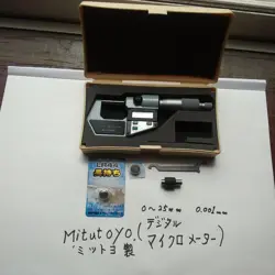 MITUTOYO DIGITAL MICROMETER 0-25MM 0.001MM FROM JAPAN SHIP