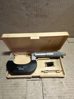 OUTER MICROMETER MITUTOYO M310-50 102-302 FROM JAPAN SHIP