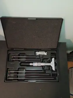 MITUTOYO 129-132 DEPTH MICROMETER 0-6 INCH COMPLETE SET