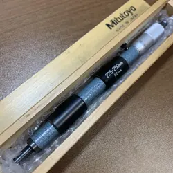 MITUTOYO INSIDE MICROMETER MEASURING TOOL 225-250 MM RANGE PRECISION INSTRUMENT