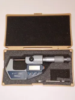 MITUTOYO 293-721-30 DIGIMATIC DIGITAL MICROMETER 0-1