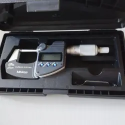 MITUTOYO DIGIMATIC MICROMETER MDC-25PJ MEASURING RANGE: 0-25MM  LIMITED FROM JP