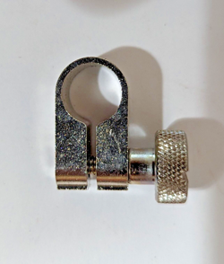 MITUTOYO 902585 CLAMP HOLDER ASSEMBLY (QTY: 1) NOS [OEM PART]
