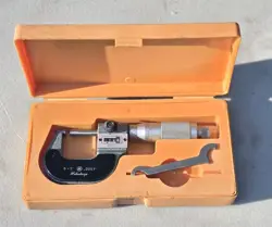 MITUTOYO 193-211 DIGITAL COUNTER OUTSIDE MICROMETER 0-1