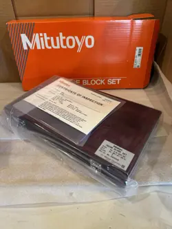 MITUTOYO 516-902-26 GRADE 0 81PC RECTANGULAR STEEL GAGE BLOCK SET