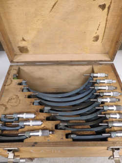 MICROMETER SET PW67